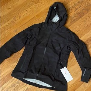 Lululemon Break a Trail Jacket